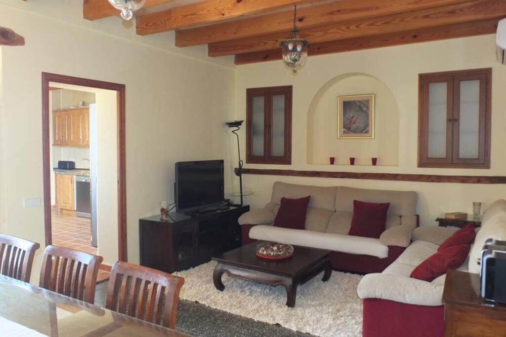 Villa Maria, Bonita Casa Con Jardin Y Piscina Privada En Andraitx Exteriér fotografie