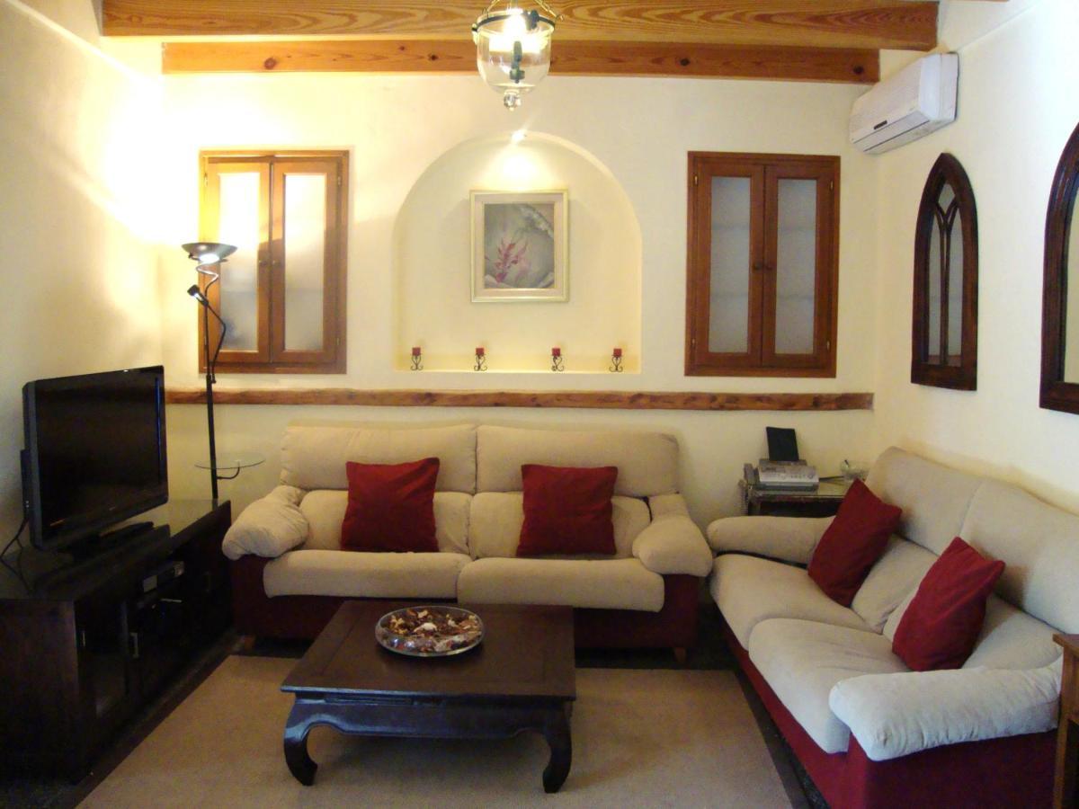 Villa Maria, Bonita Casa Con Jardin Y Piscina Privada En Andraitx Exteriér fotografie