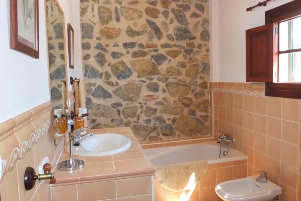 Villa Maria, Bonita Casa Con Jardin Y Piscina Privada En Andraitx Exteriér fotografie